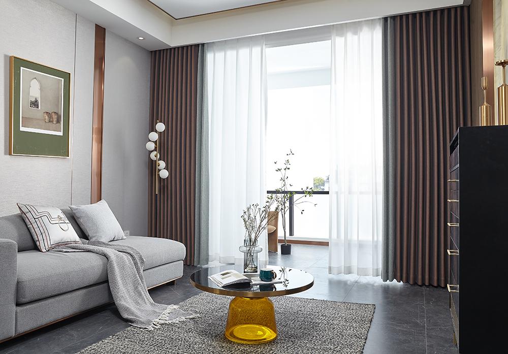 怎样选择窗帘能提升家装的档次呢,百叶窗帘选择哑光好还是高光好