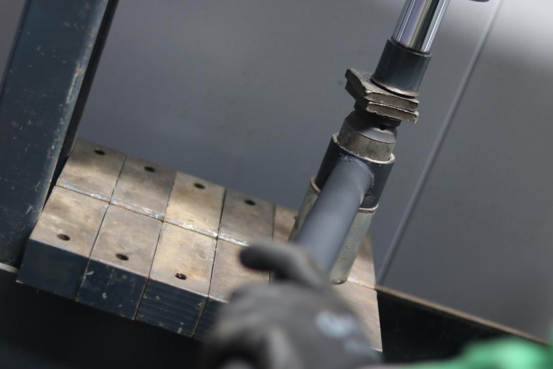 丰田霸道翻新全过程,丰田霸道全车整备翻新费用