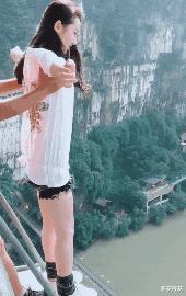 每日一笑闺蜜交了新男朋友,每日一笑之闺蜜交了新男朋友