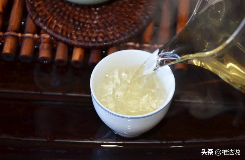 茶叶放冰箱冷藏里再拿出来会坏吗,家庭喝茶必须将茶叶放冰箱保存吗