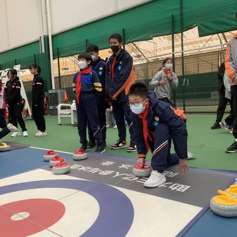 上海大学生冰壶锦标赛,徐汇体校冰壶