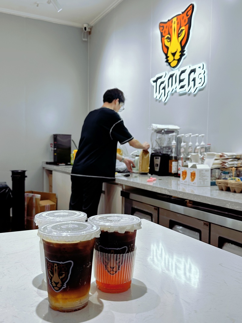 深圳向西周边美食,深圳向西村美食一条街