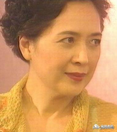 李嘉欣晒住院照评论,李嘉欣急救内情曝光