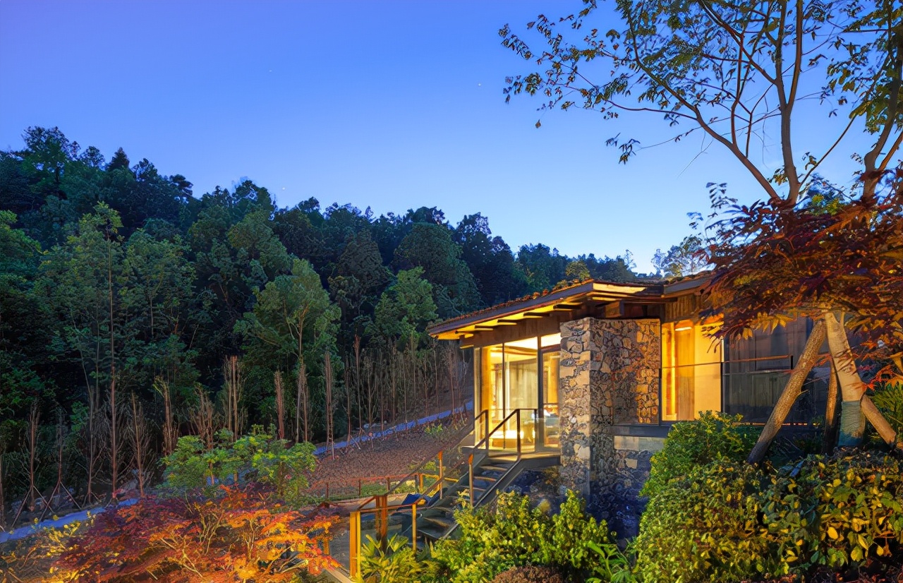 武隆仙女山和芙蓉洞哪个值得去,武隆仙女山一日游最佳景点