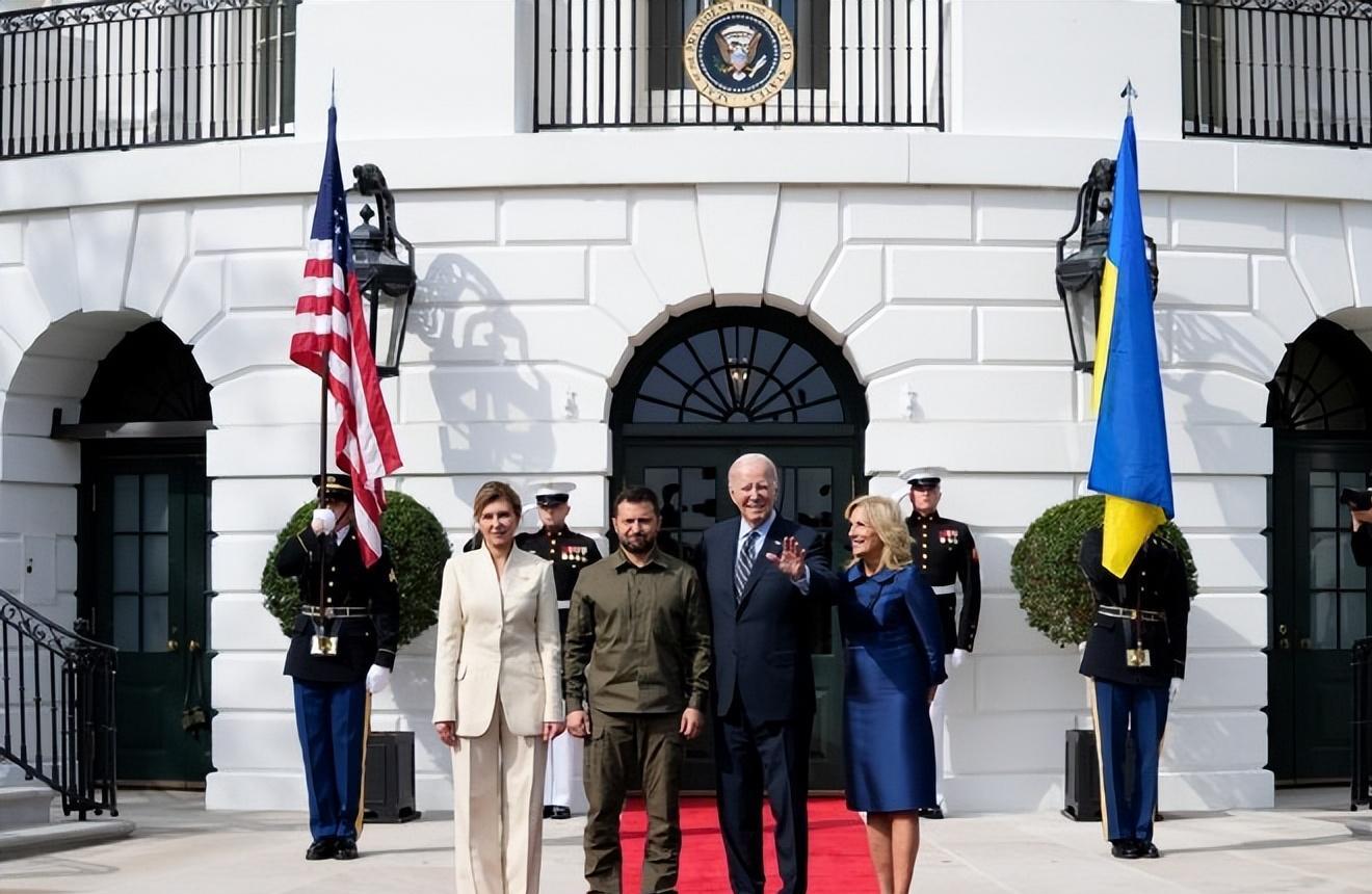 俄再打击乌克兰能源设施,乌克兰能源设施再遭大规模空袭