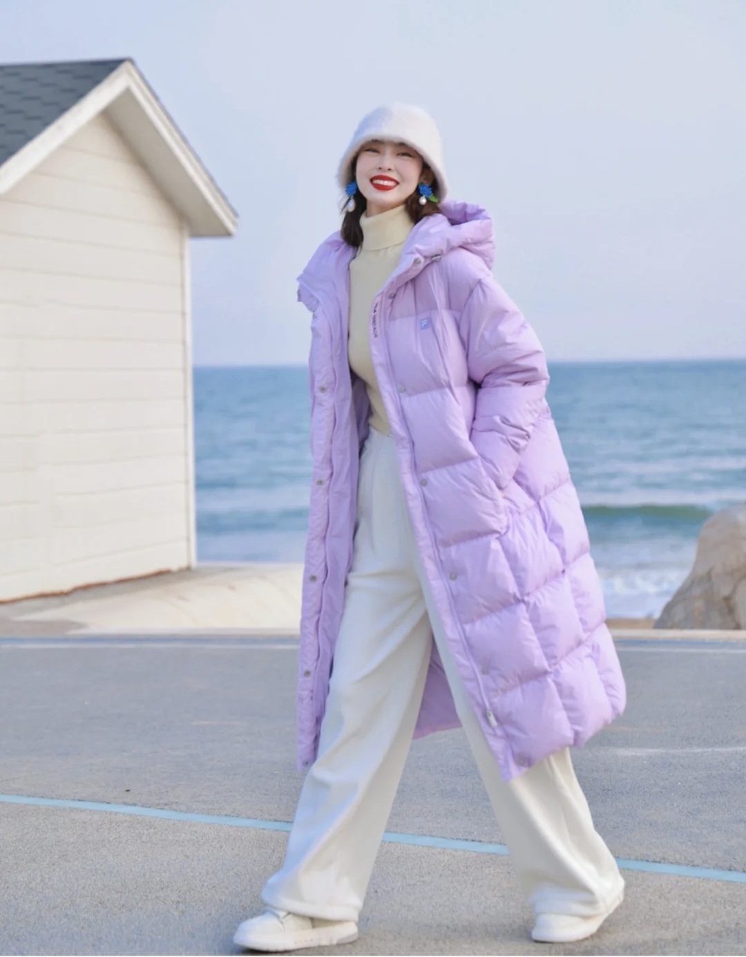 羽绒服搭配什么裤子女孩,女羽绒服和裤子配什么鞋子好看