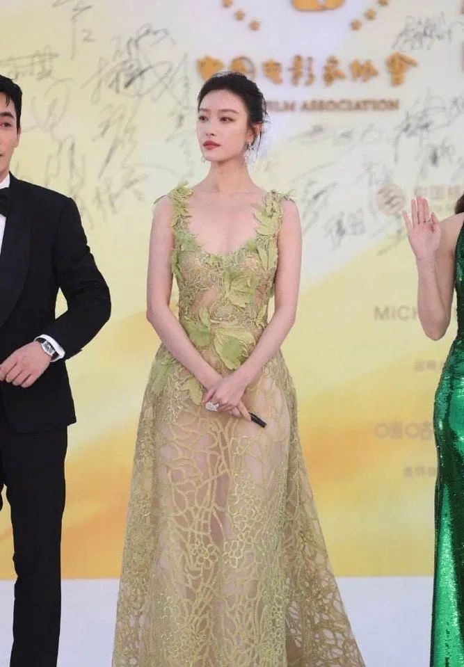 这一年，内娱女星千姿百态，唯这3种“惊艳”，牢牢抓住了我眼球