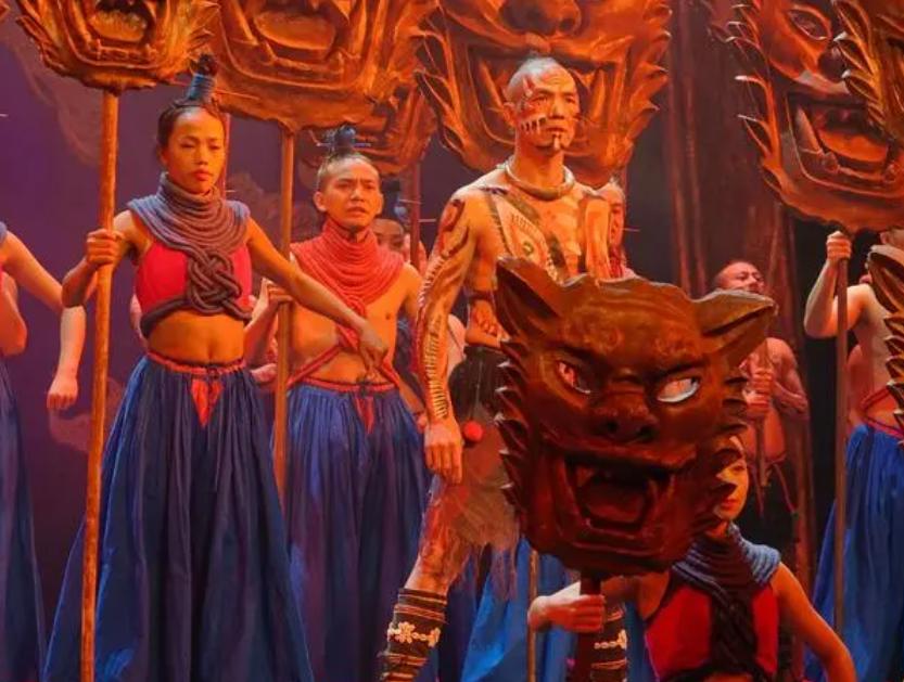 杨丽萍生活起居需要男助理照顾,杨丽萍的生活问题怎么解决