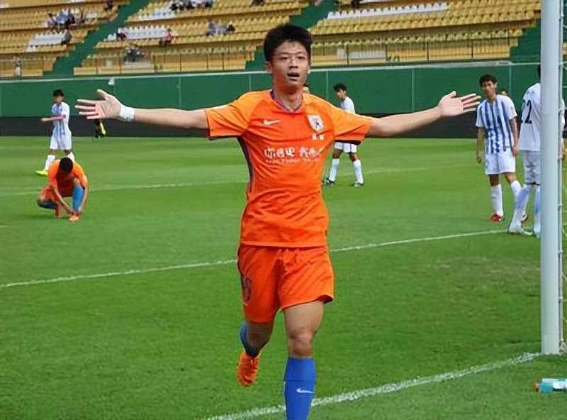 郝伟亚冠冠军,郝伟评价泰山队