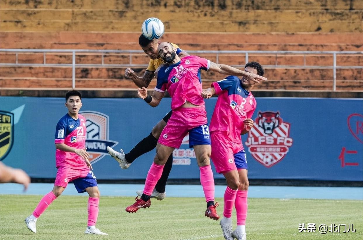 中国足球实力最强的十个球员现役,足坛100大巨星进球集锦