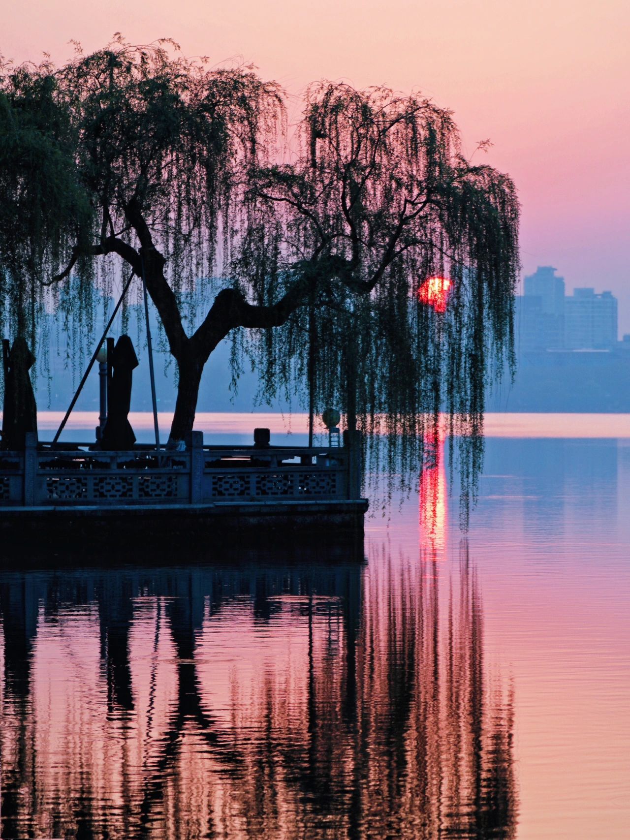 杭州旅游攻略看西湖全景,西湖美景杭州旅游攻略