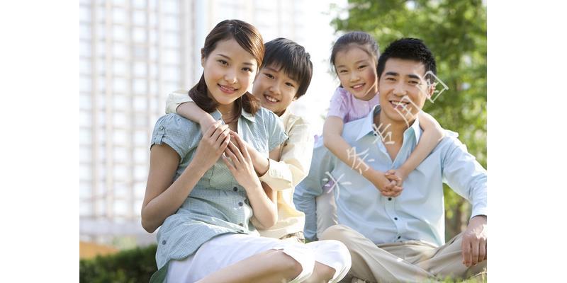 我是李娟的亲生儿子，我不想让你一个人