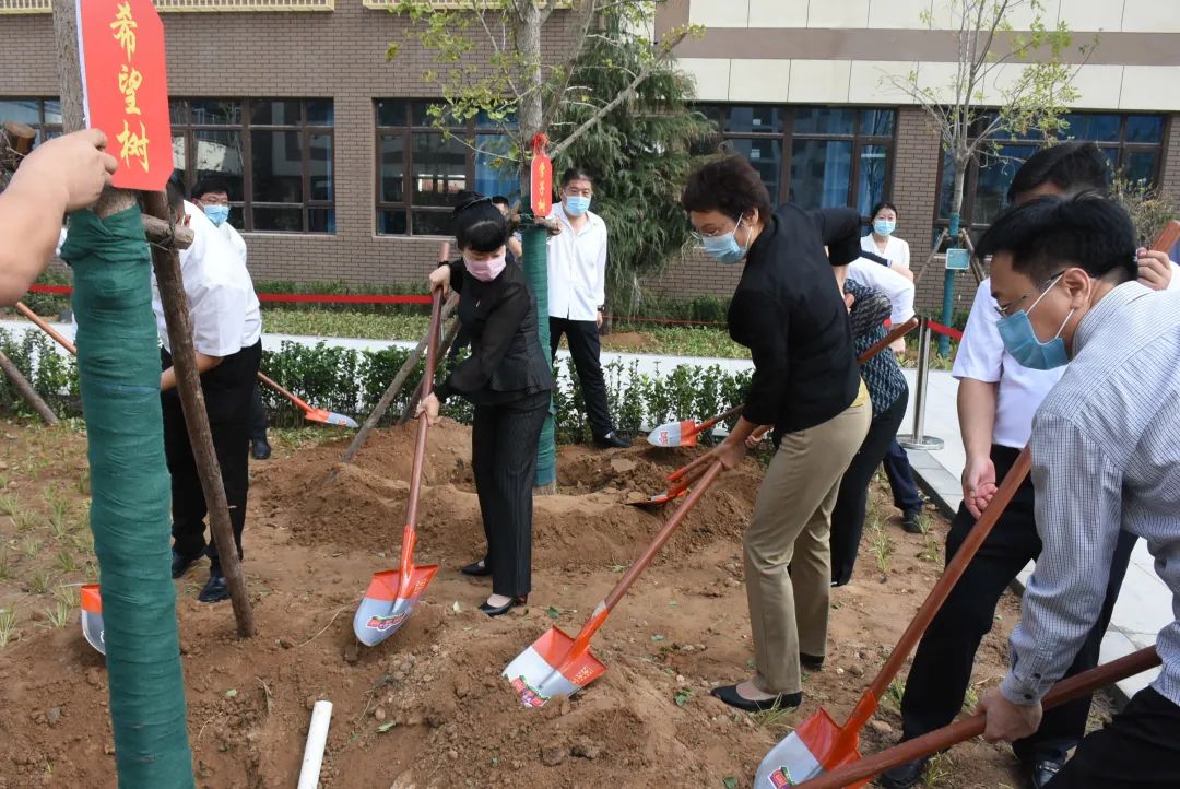 邢台开发区正在建的学校,邢台建设路小学开学典礼