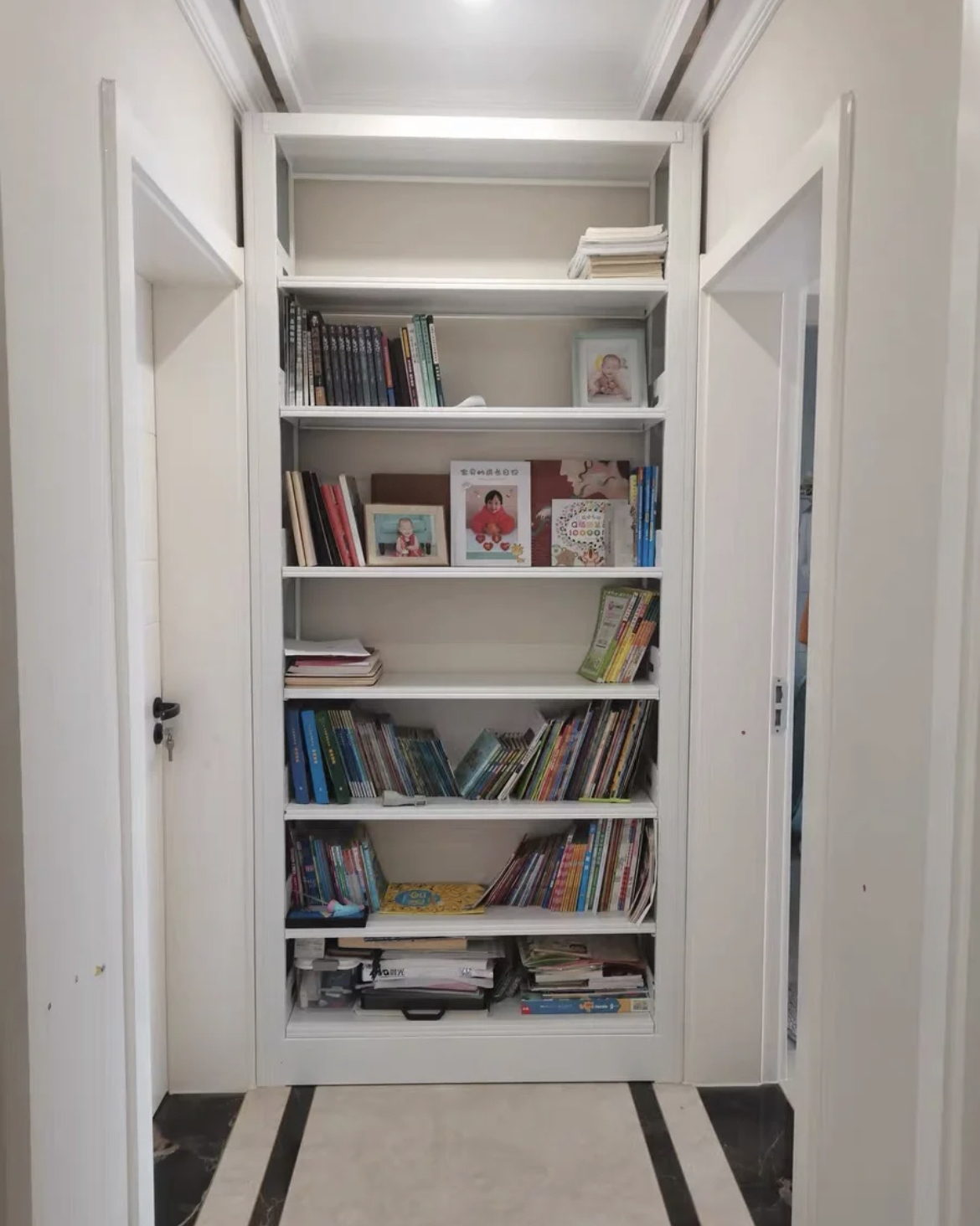 还好当初没放弃，给家里硬挤出15cm窄柜，入住后用处太大了