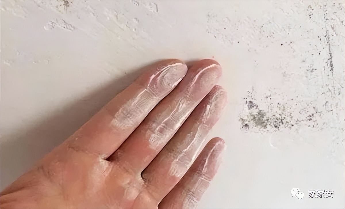 墙面掉粉最简单的处理办法,墙体掉粉脱皮怎么处理