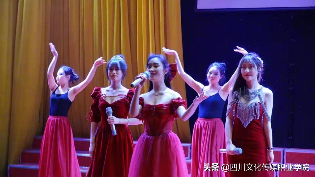 四川文化传媒职业学院是单招吗,四川文化传媒职业学院报名时间表