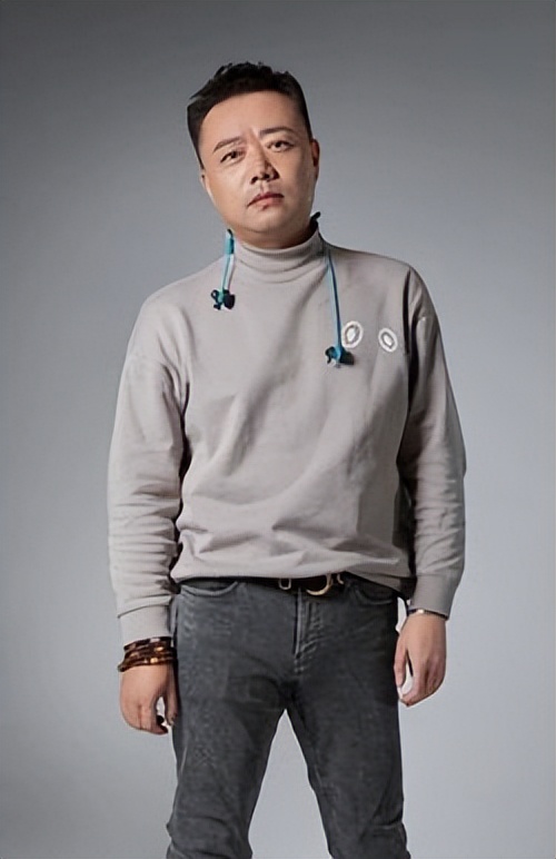 2200m²大宅风范时尚高级黑白配，德国进口复合地板通铺永恒的经典