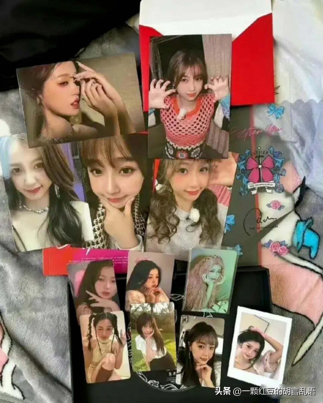 小野马泫雅吊带,小野马泫雅复古造型