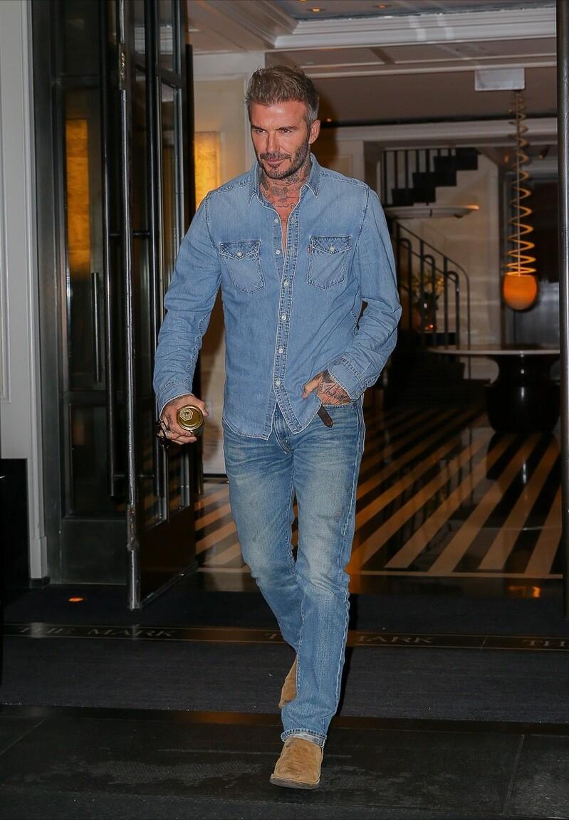 贝克汉姆年轻穿西装,贝克汉姆年轻韩国