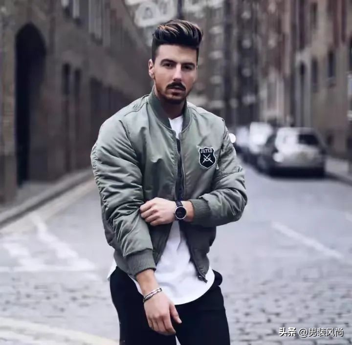 冬季军绿色夹克外套男士,军绿色夹克外套怎么搭配女