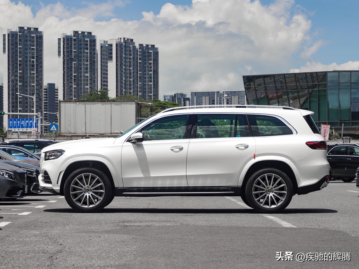 22款奔驰gls450豪华版白色,22款奔驰gls450豪华型价格