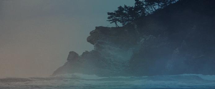 离开《色·戒》的汤唯，又演了*欲情**戏