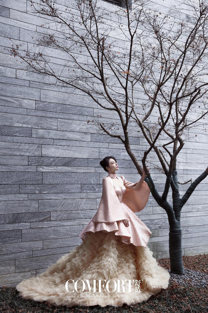 张馨予大片造型,张馨予gq红毯黑色钻石礼服