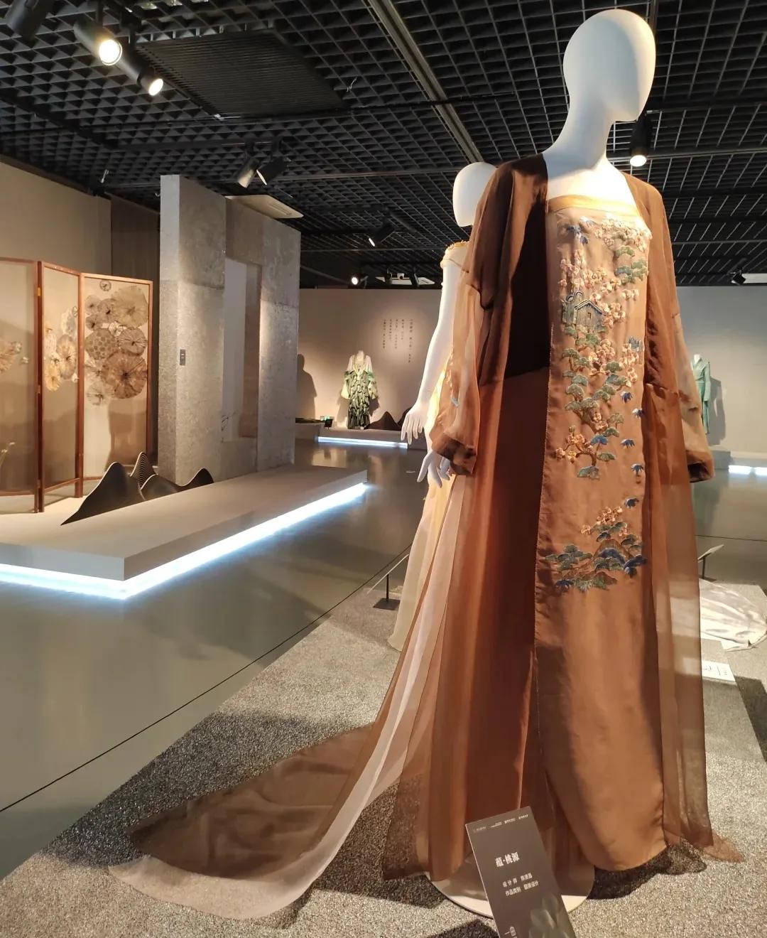 中国丝绸博物馆和中国之江博物馆,博物馆中国的服装