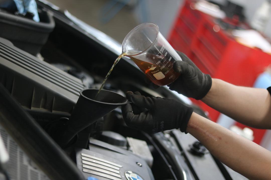 翻新整备一台老x5,翻新08年x5