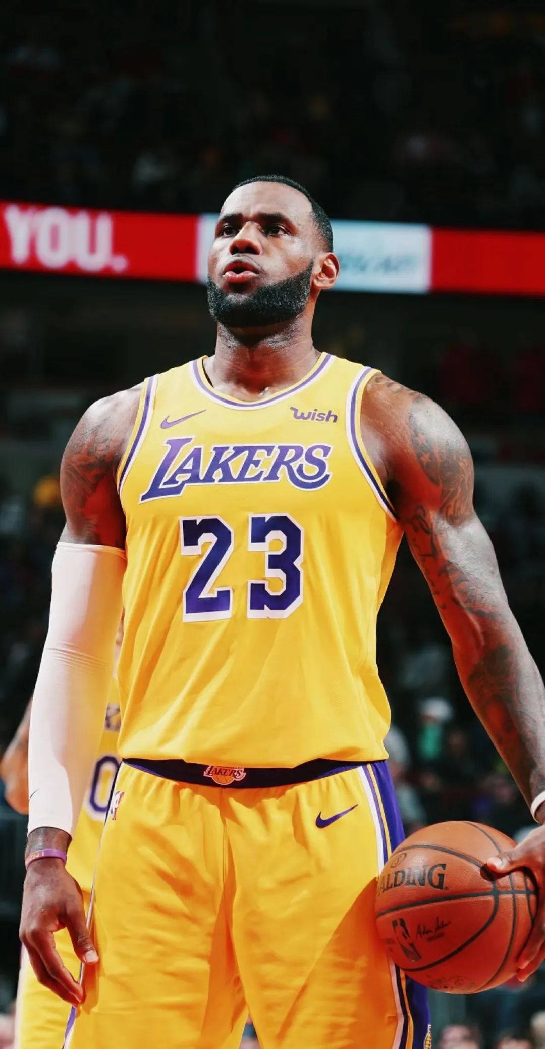 c罗成体坛收入最高球员,世界体坛三大吸金王