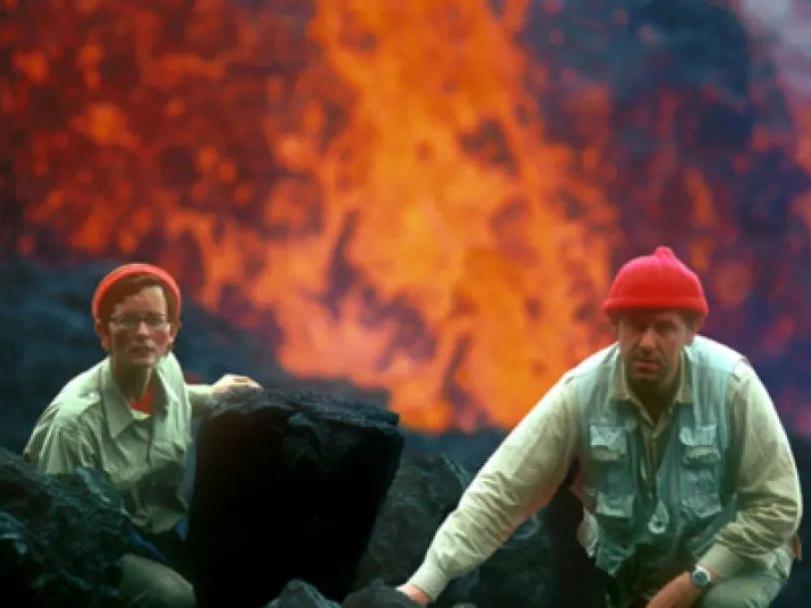 火山爆发涉及地理知识,火山爆发太震撼了视频