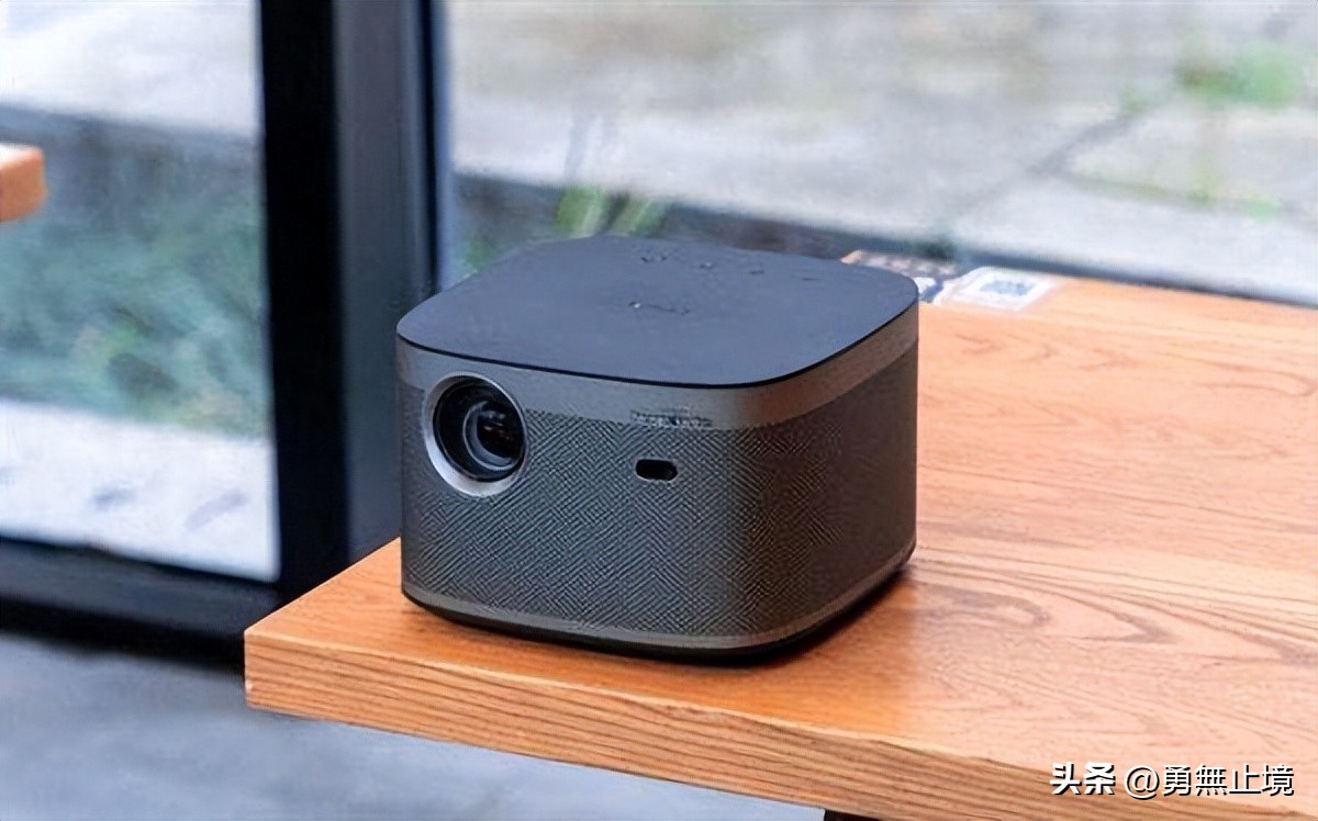 2020年10月家用投影仪选购攻略,家用投影仪选择哪种品牌经济实惠