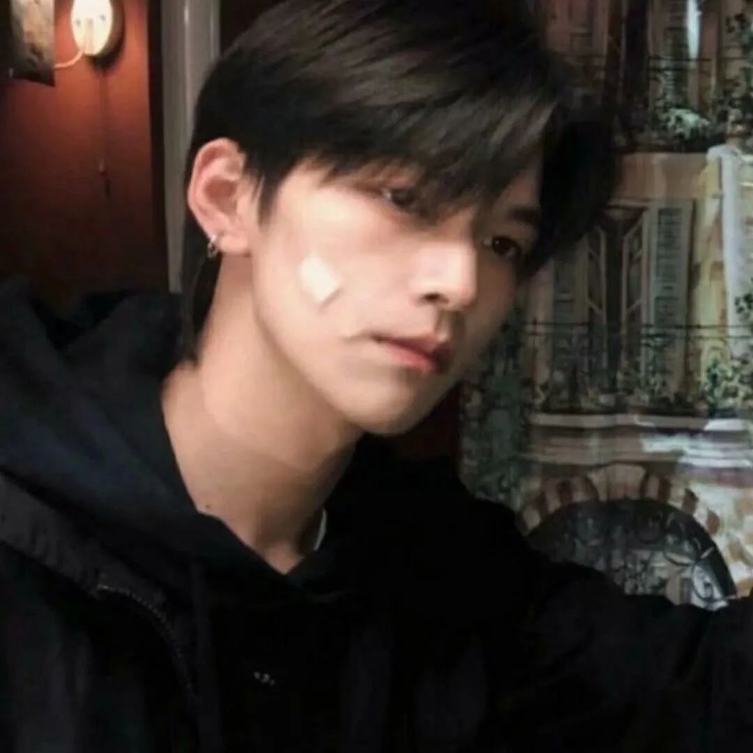 抖音男生动漫头像,抖音动漫情侣头像