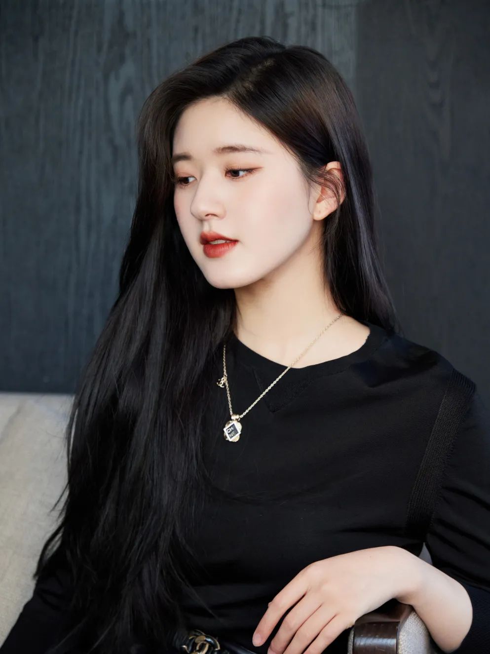 圆脸是最显年轻的脸,圆脸为什么那么耐看显年轻