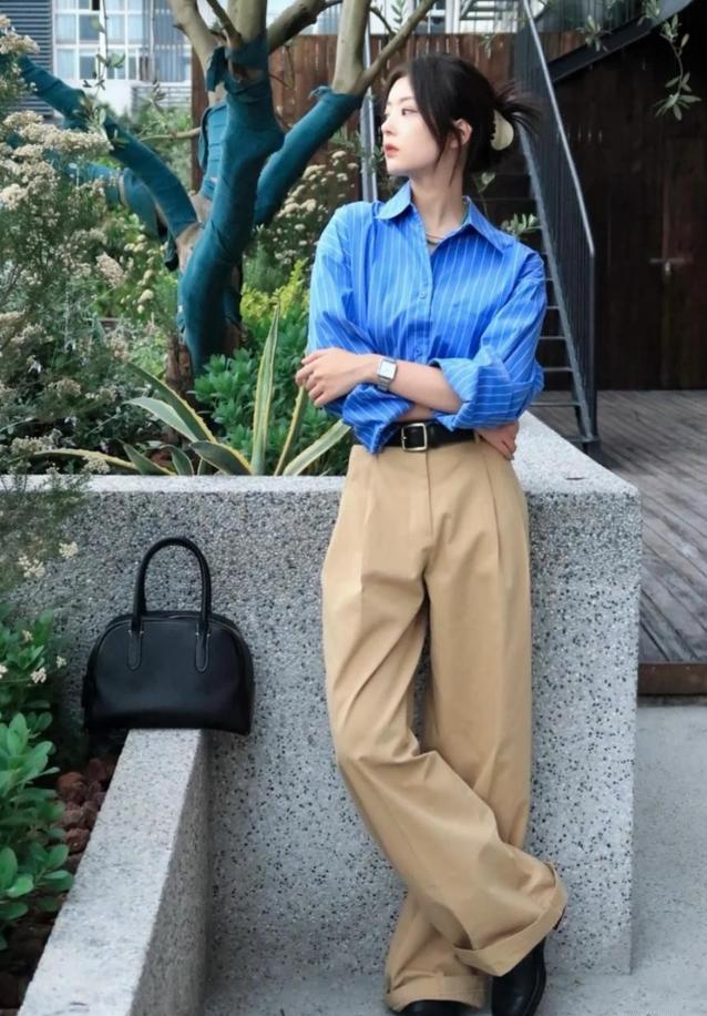 秋冬季杏色直筒裤的最佳搭配,杏色直筒裤怎么搭出慵懒风