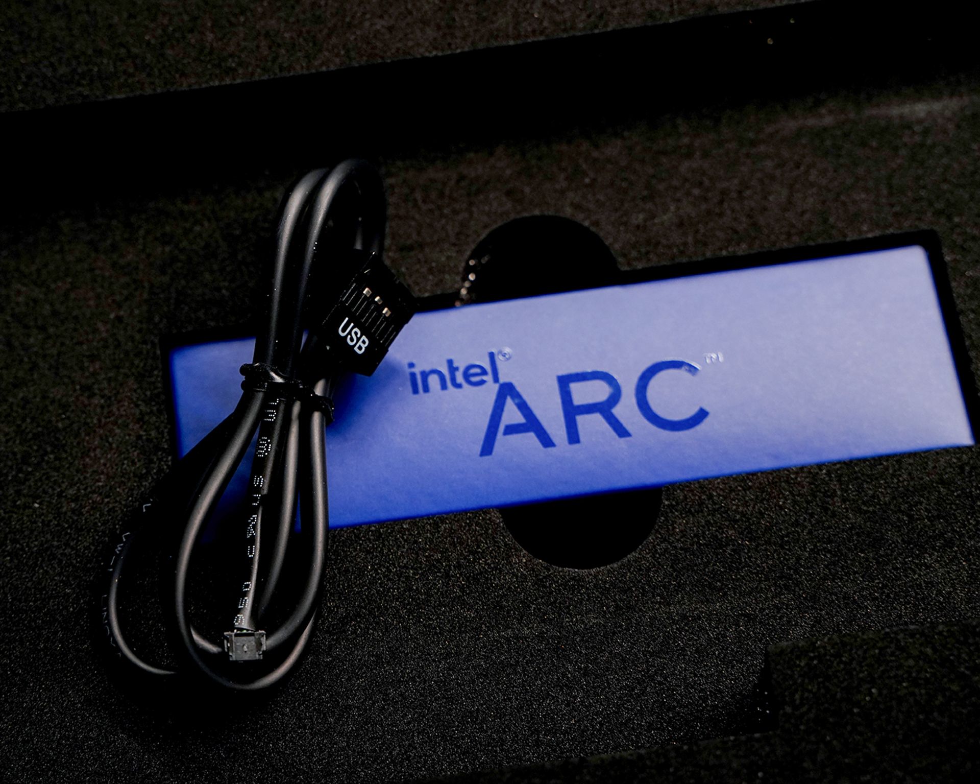 英特尔arca750显卡怎么样,英特尔arca770显卡跑分