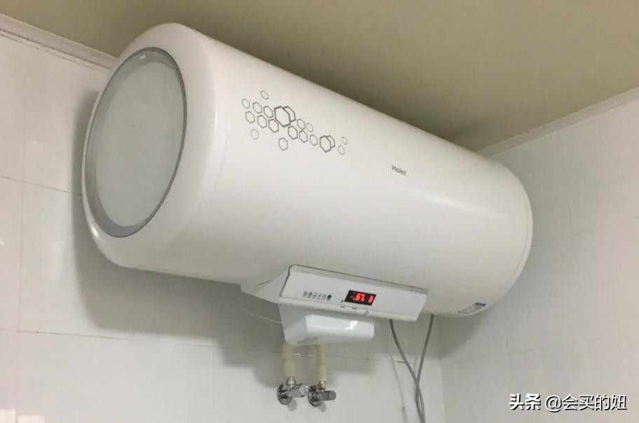 热水器装燃气的好还是电热水器好,燃气热水器和电热水器的区别视频