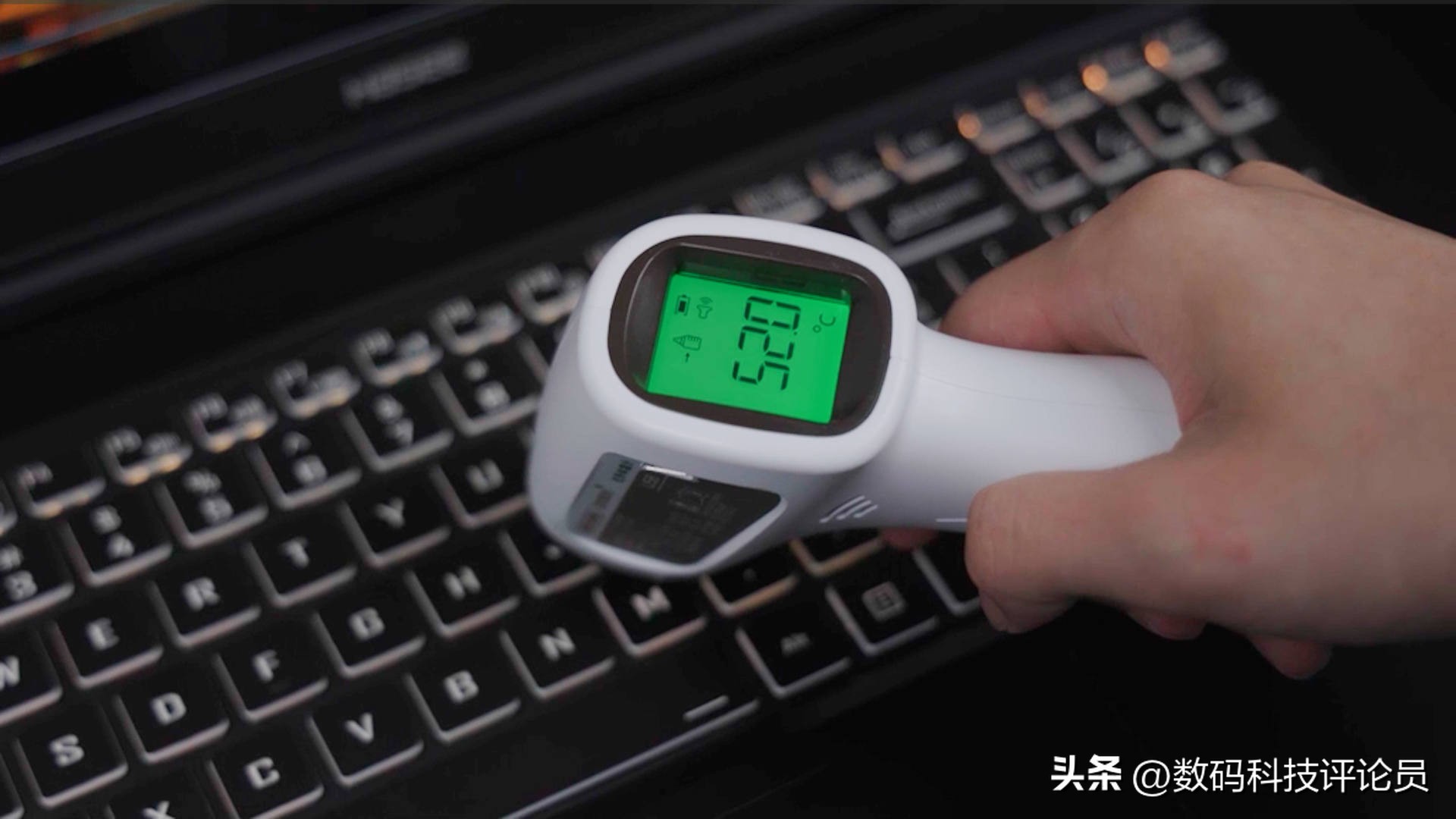 神舟战神g12-da9nt评测,神舟战神g10da9nt3070ti测评