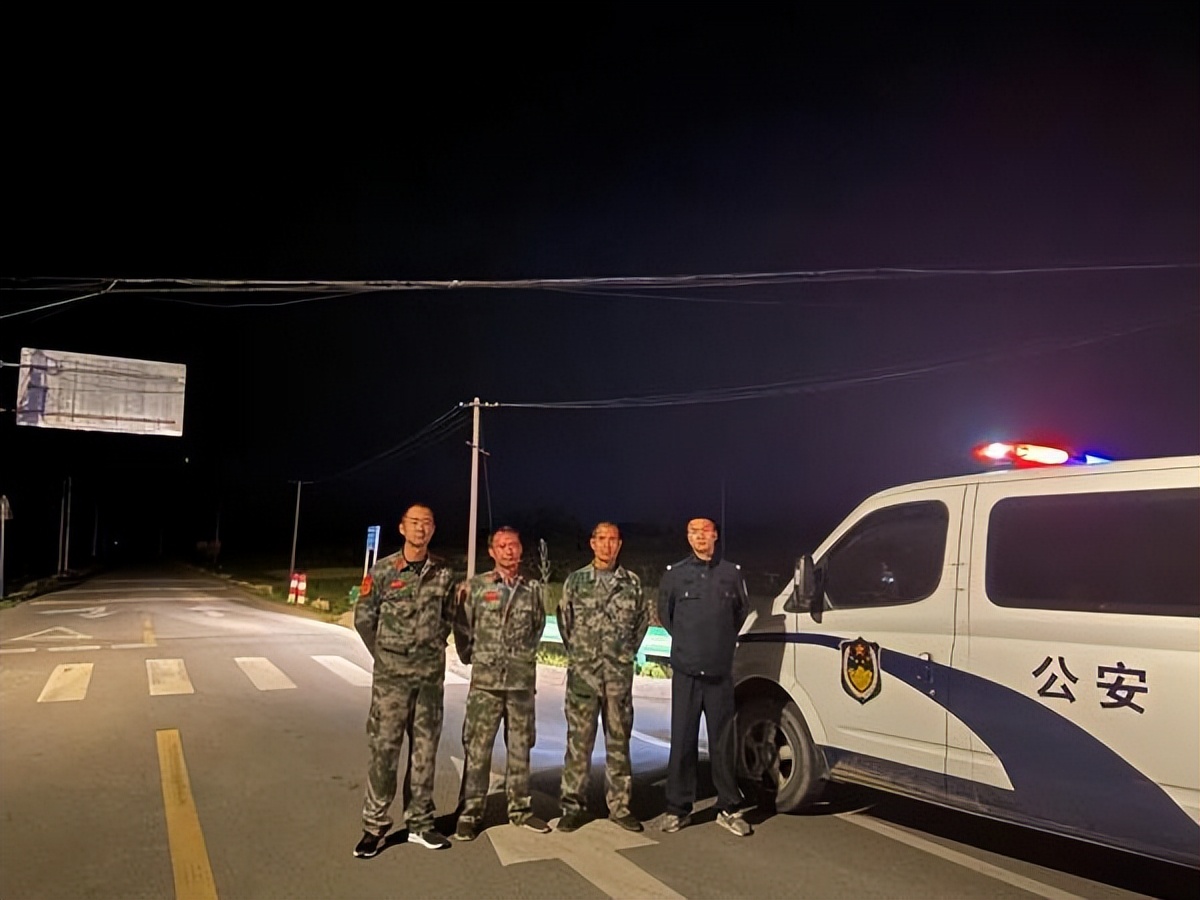 反应迅速勇于担当|西安这支退役军人突击队太给力，群众有事他们是真上啊！