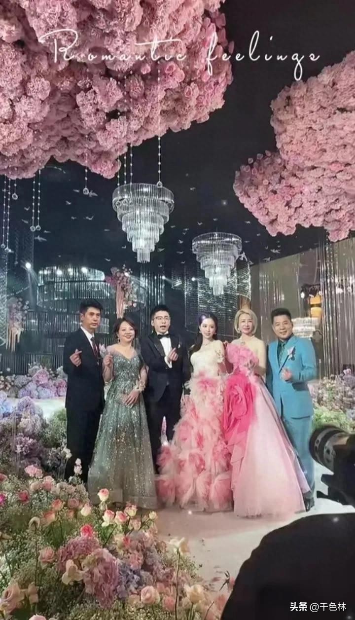 新娘结婚怀孕肚子疼大肚子快生了,新娘肚子突然变大