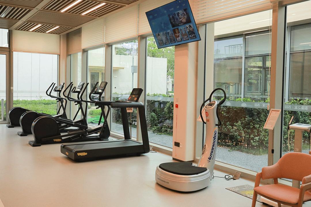 想提前退休养老,南京泰康仙林国际医养园区