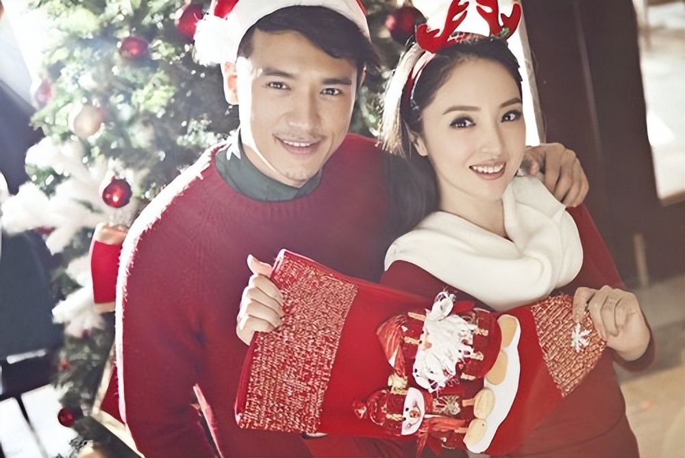 董璇高云翔离婚了没,董璇与高云翔离婚后现身活动