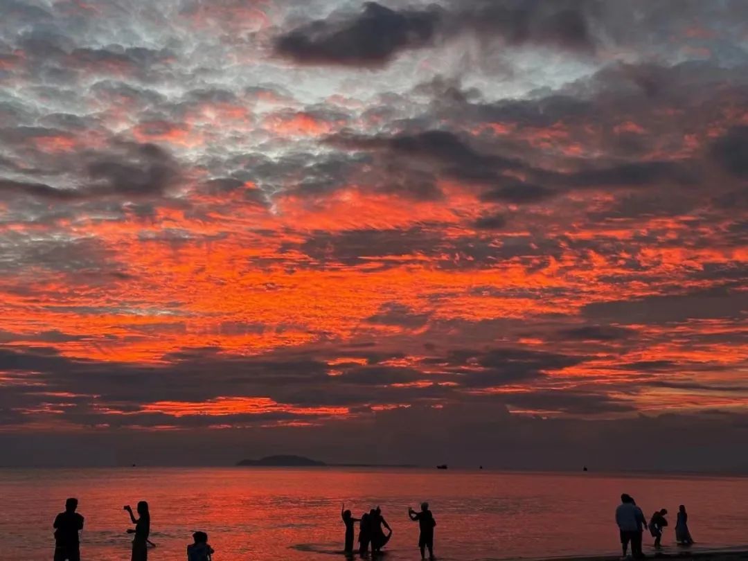 中国人去朝鲜旅游什么待遇,中国人去韩国待遇怎么样