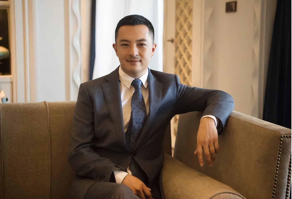 日本花天价抢三国版权！富大龙把自己逼成古人，原来这就是经典！