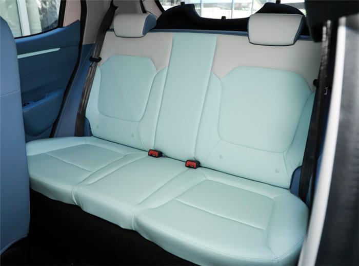 续航200公里的纯电小型suv,纯电续航400km最便宜的新能源suv