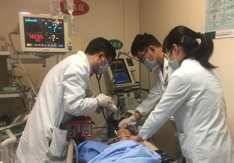 武汉博士捐造干细胞,博士11天捐5次精子死亡索赔50万