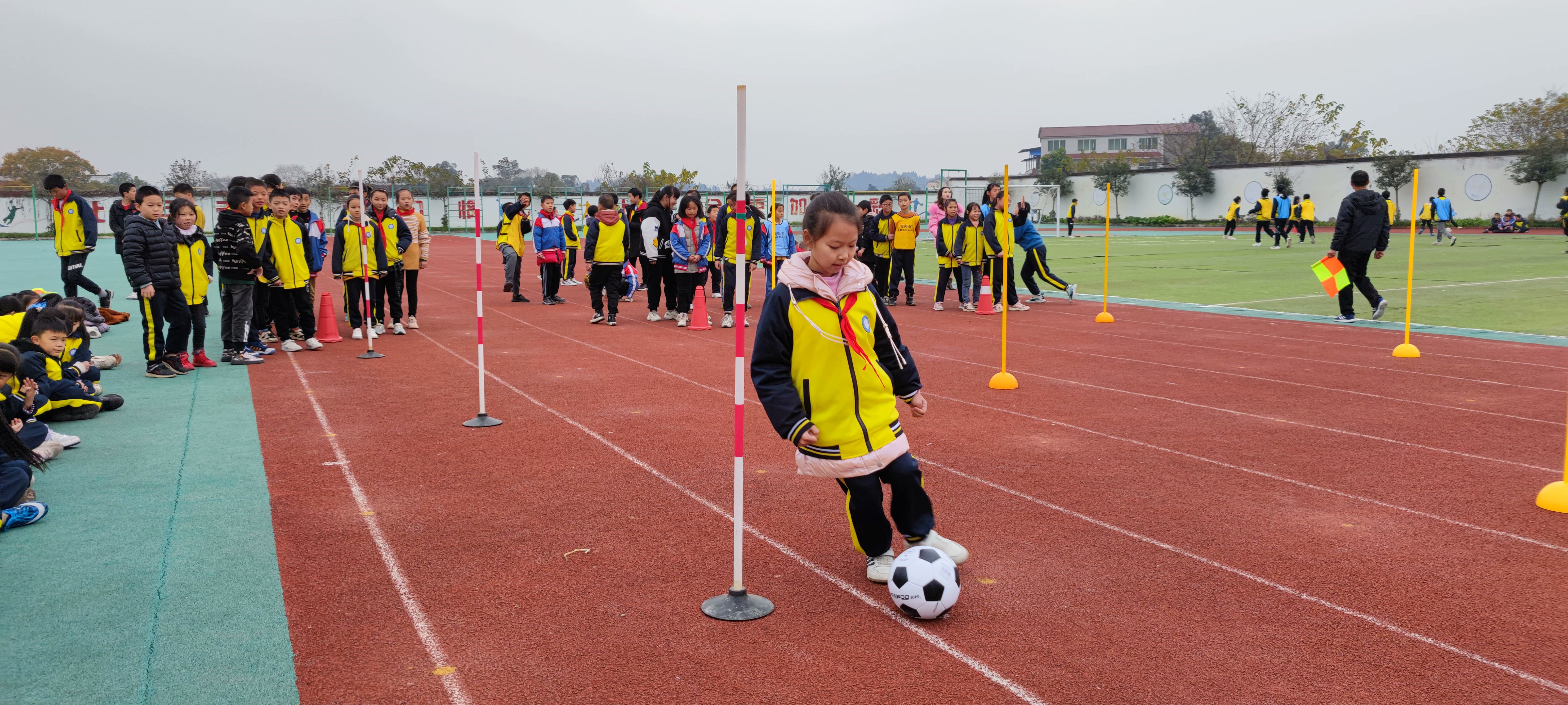 简阳江源学校足球比赛,简阳市2019校园足球比赛