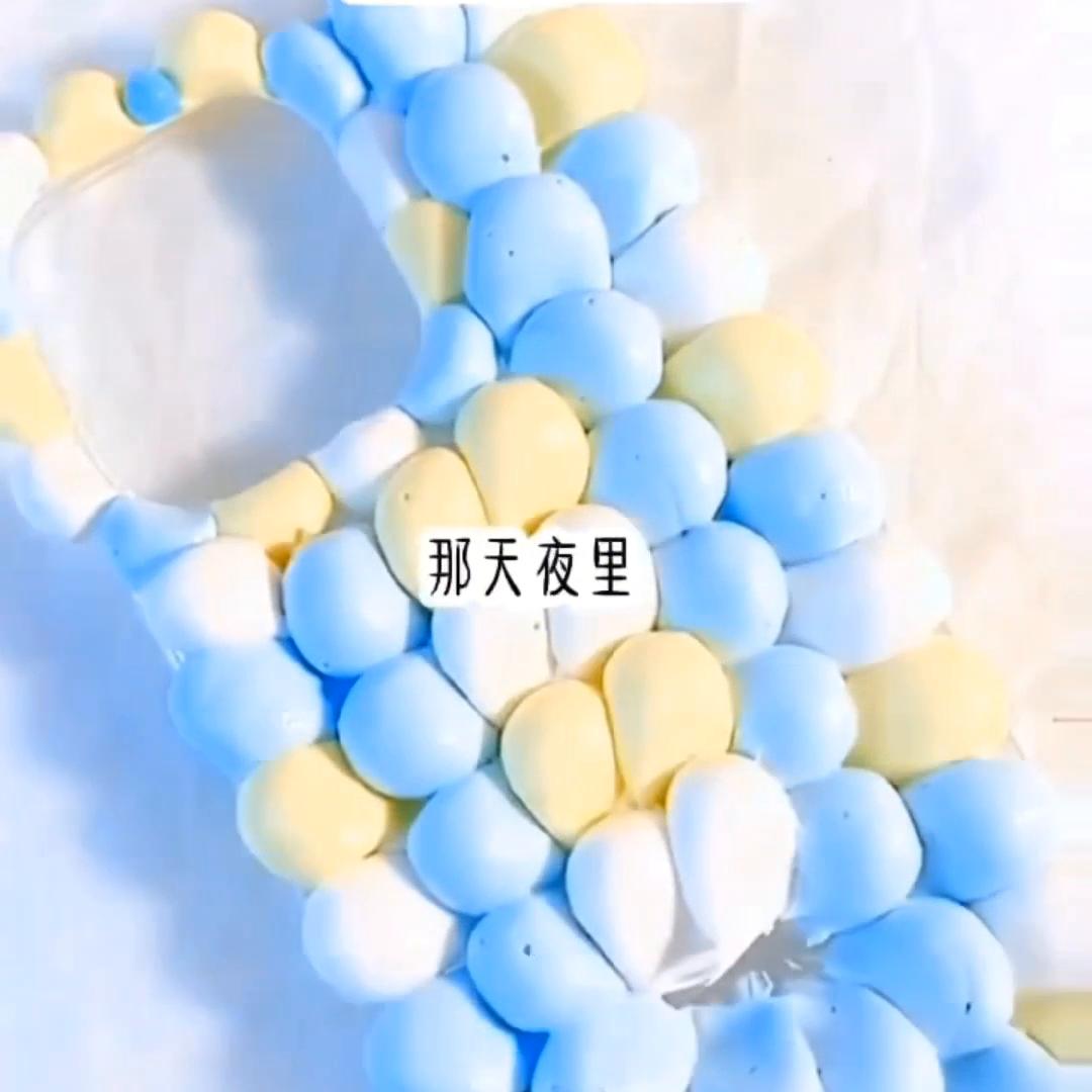 红袍前尘，伊人如梦，红妆添香#每日推荐