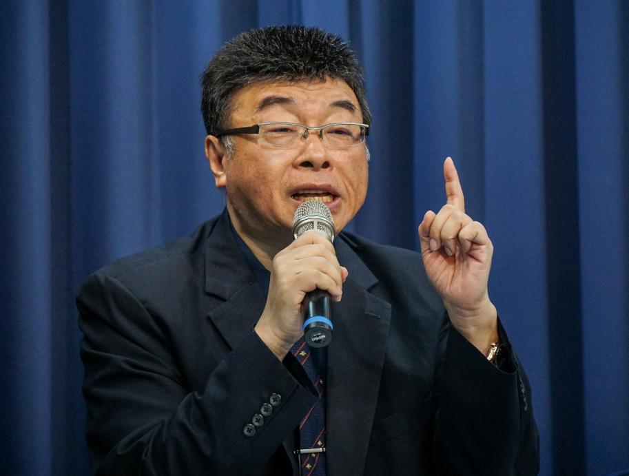 7月4日！两岸出现转折点？大陆宣布台湾新规，蔡英文紧急寻美援助