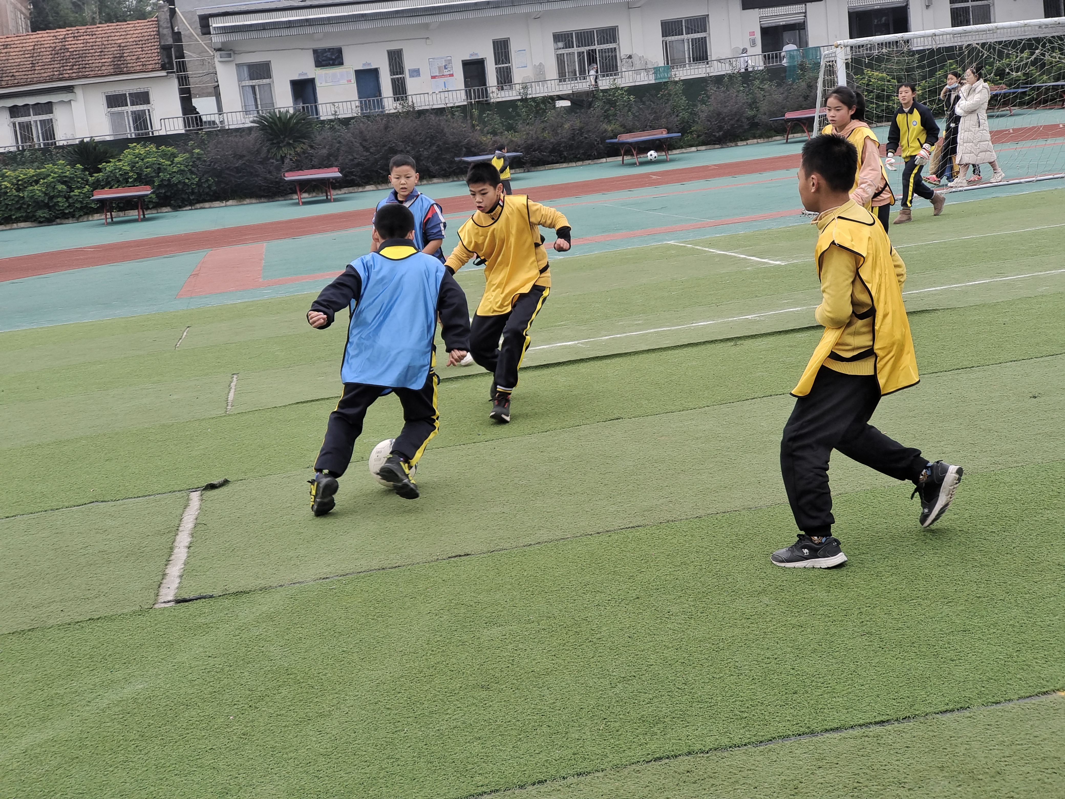 简阳市平泉小学2019足球队成员,简阳明德小学足球比赛